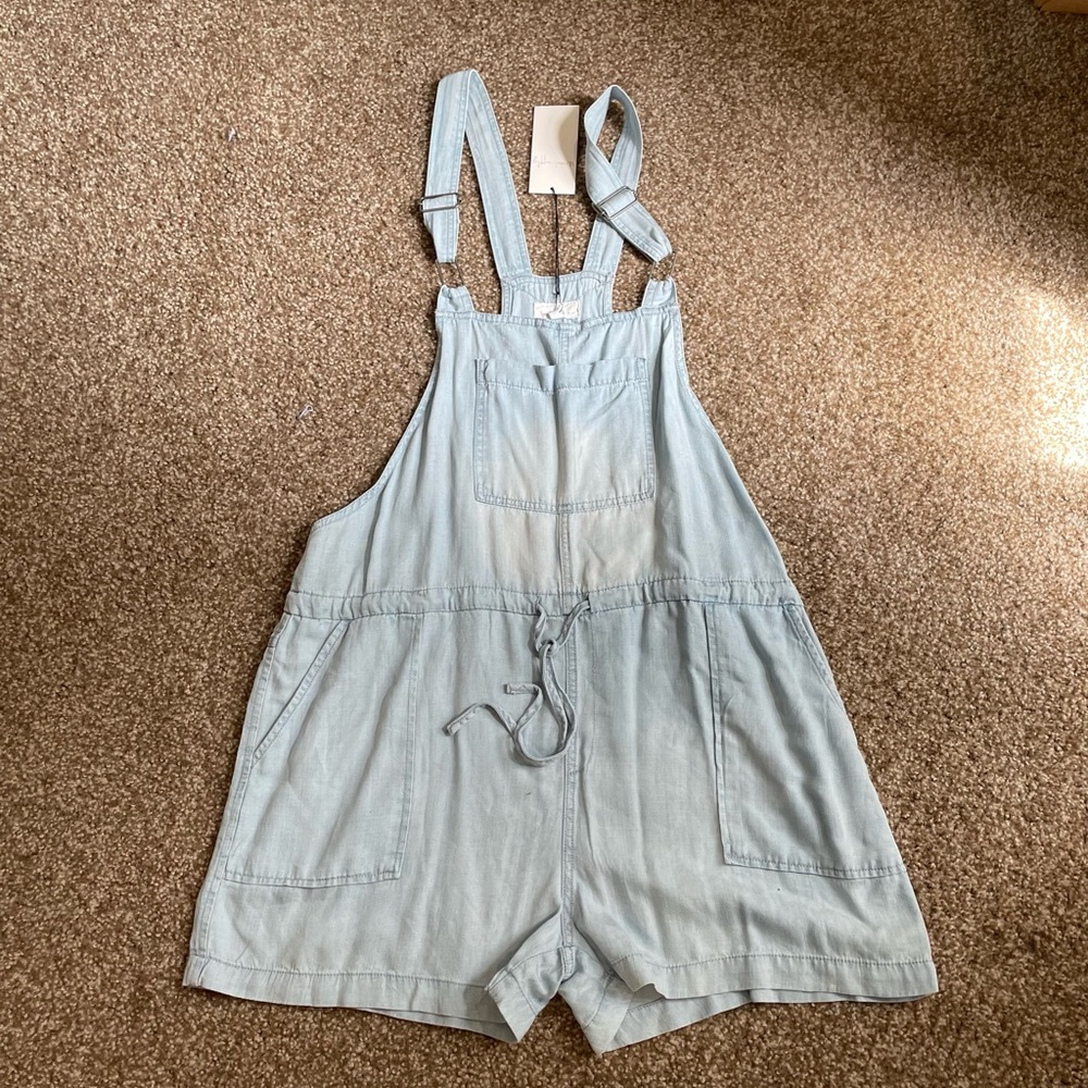 Thread & Supply Jean Overall Shorts size L NWT